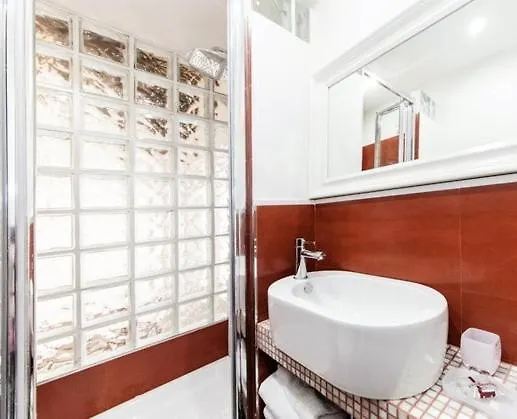 Hotel Urbana 33 Rom