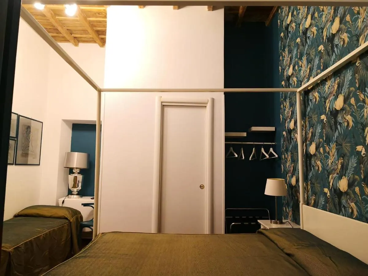 Hotel Urbana 33 Rzym 3*,
